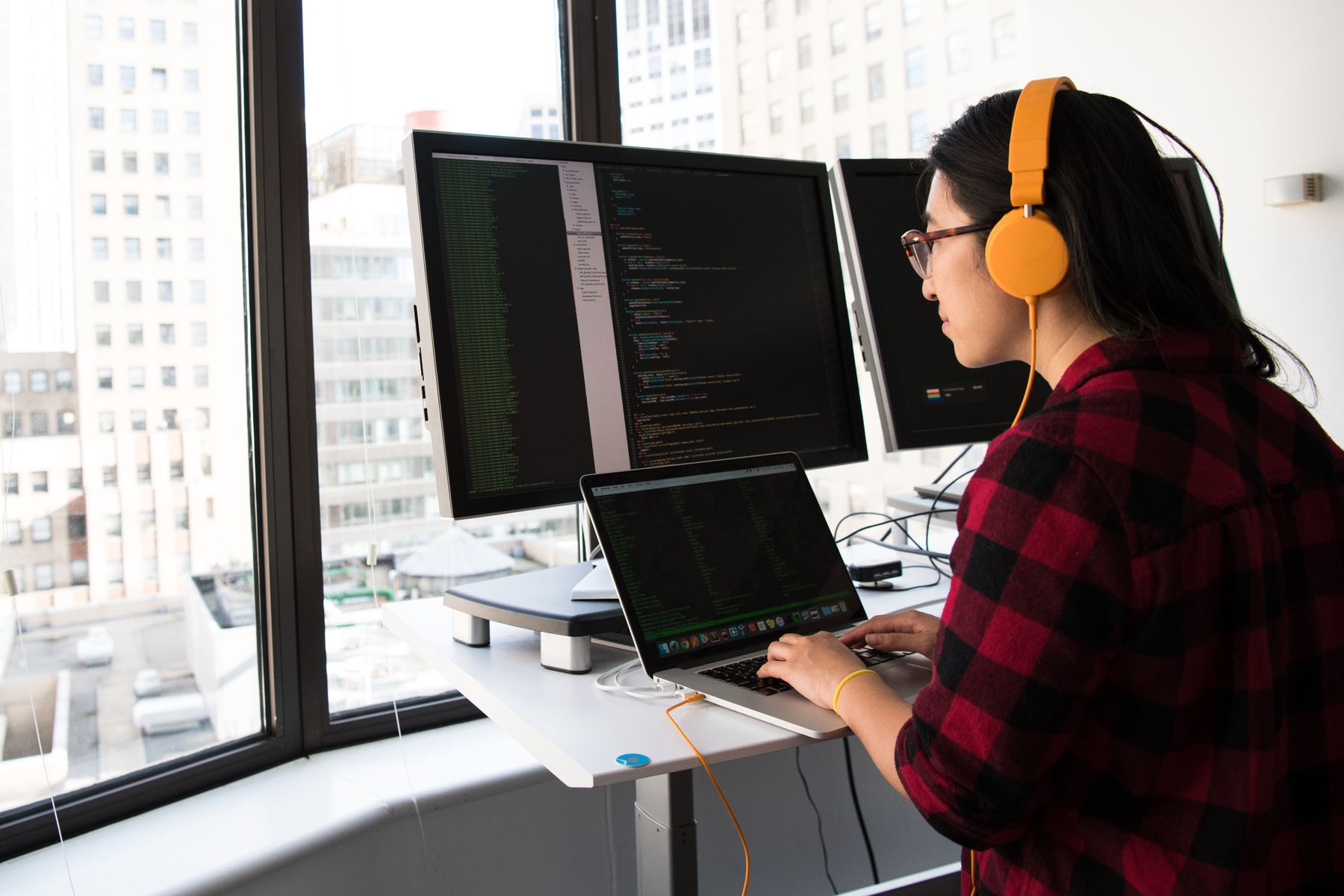 Image pipeline configuration on a studio workstation